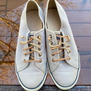 Sperry sneaker woman size 81/2
